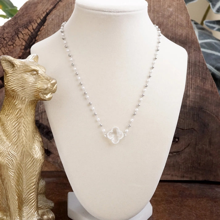 Lucky Light Clover with Pearls- Silver